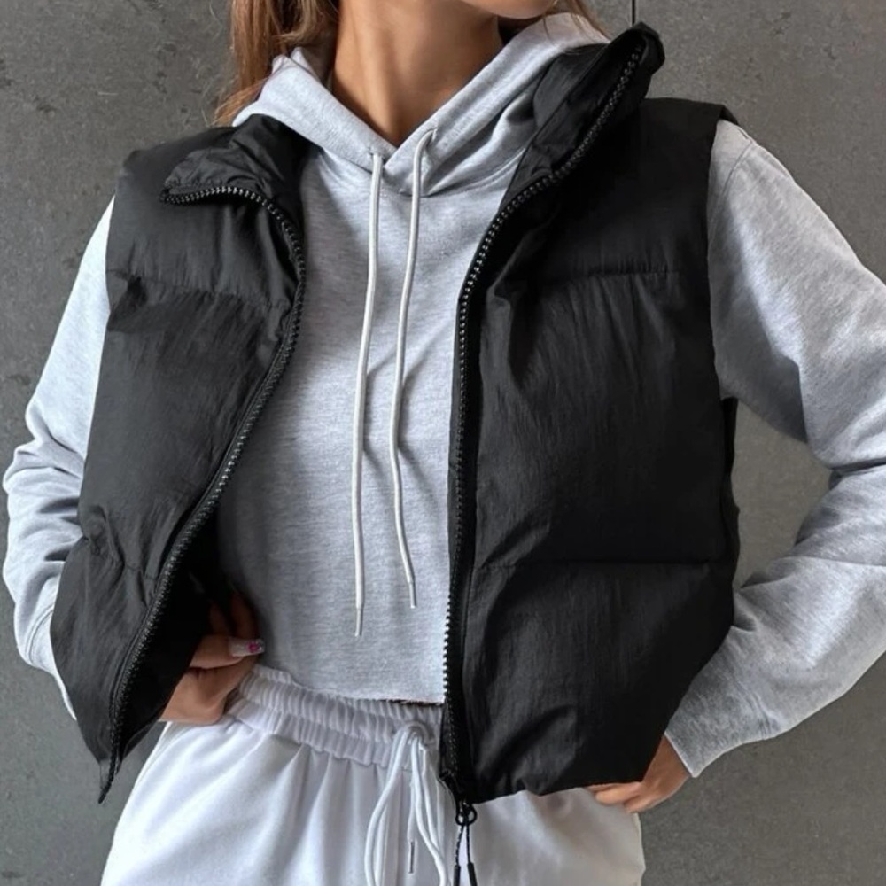 Zip Front Crop Puffer Vest